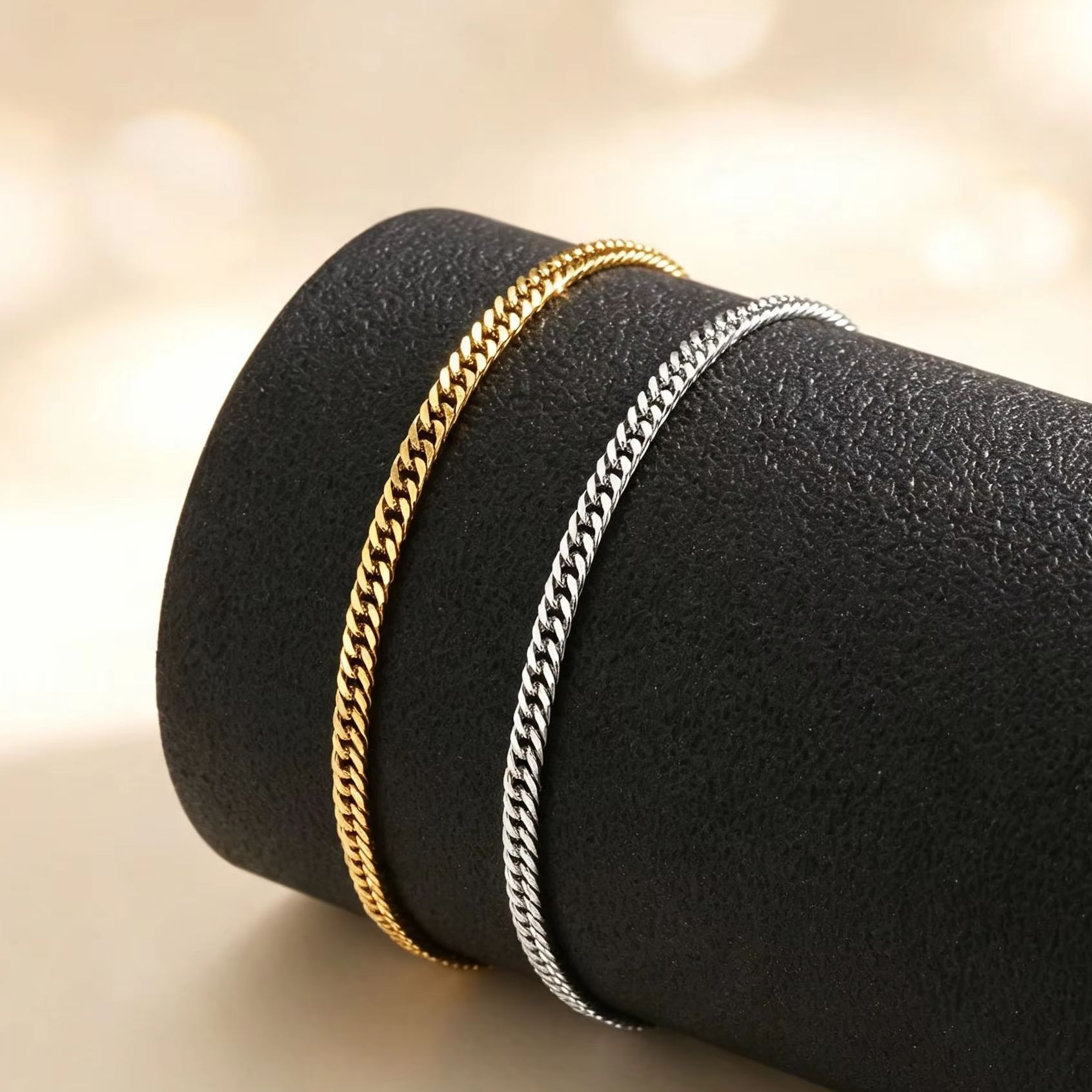 Jc Jewelry & Watches Photos - สร้อยข้อเท้าคิวบาแบบบางสำหรับผู้หญิง, สร้อยข้อเท้าสแตนเลสแบบ Curb Link, เหมาะสำหรับใส่ไปเที่ยวทะเลหรือสระว่ายน้ำ, เครื่องประดับเลเยอร์แบบเรียบหรู,